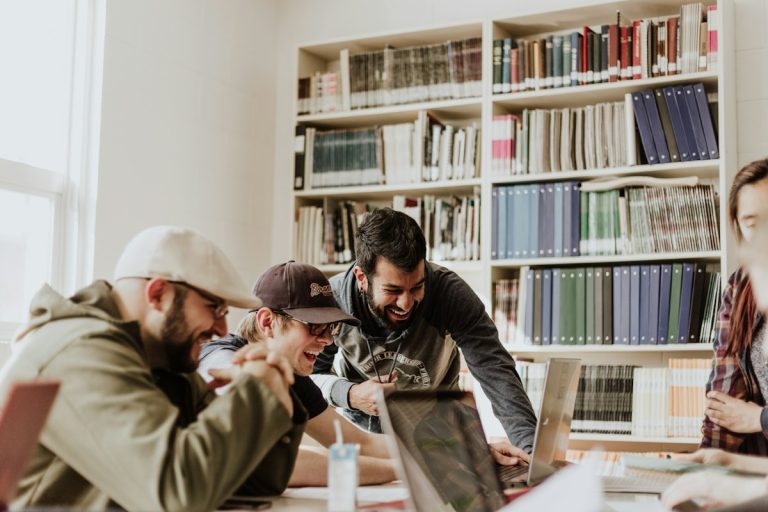 A dynamic team collaborating on an early-stage academic commercialisation project